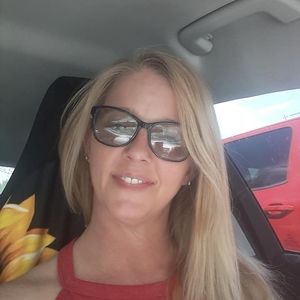 Meet your Posher, Sheena